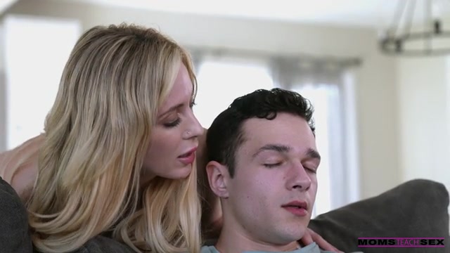 No Looking At Stepmommy - S19:E4 - Nubiles-Porn