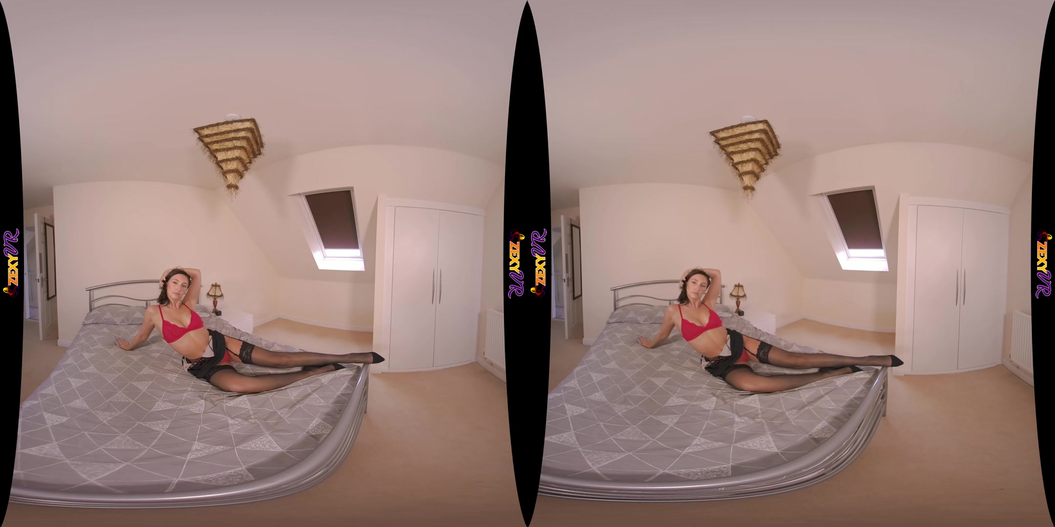 Luscious In Lingerie - ZexyVR