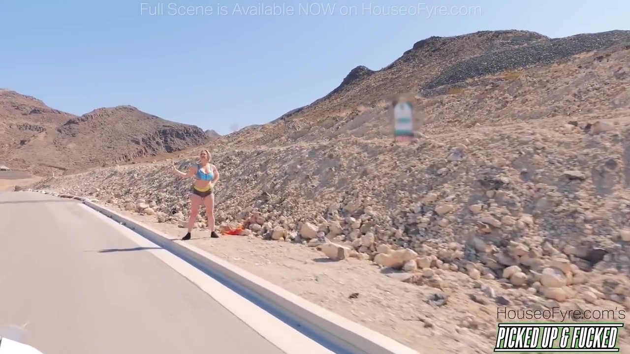Fan Finds Pornstar Jogging And Takes Her Home - Dee Williams And Kyle Mason