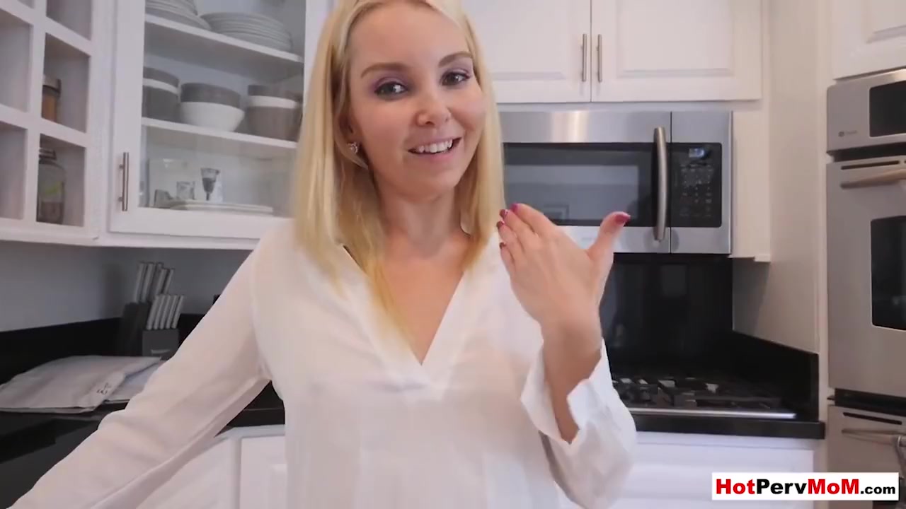 My Naughtyy Milf Stepmother Paid With Her Pussy For Me - Aaliyah Love
