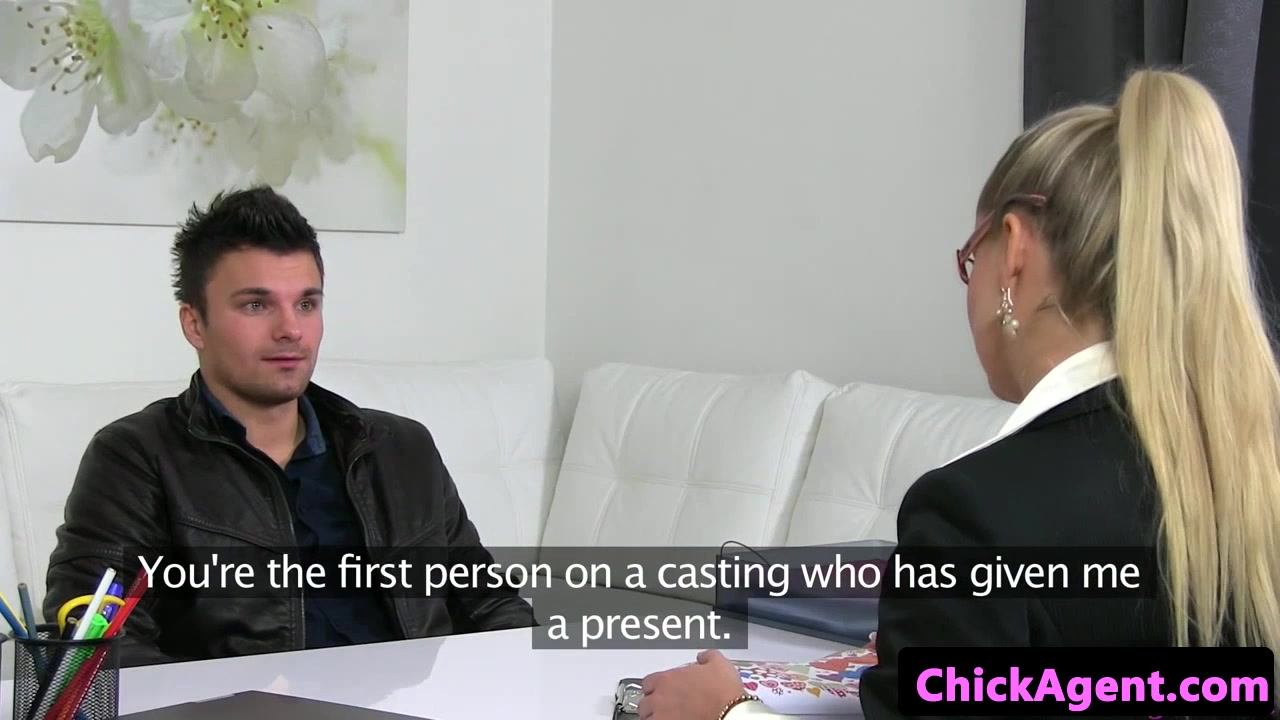Female casting agent pussylicked and fingered