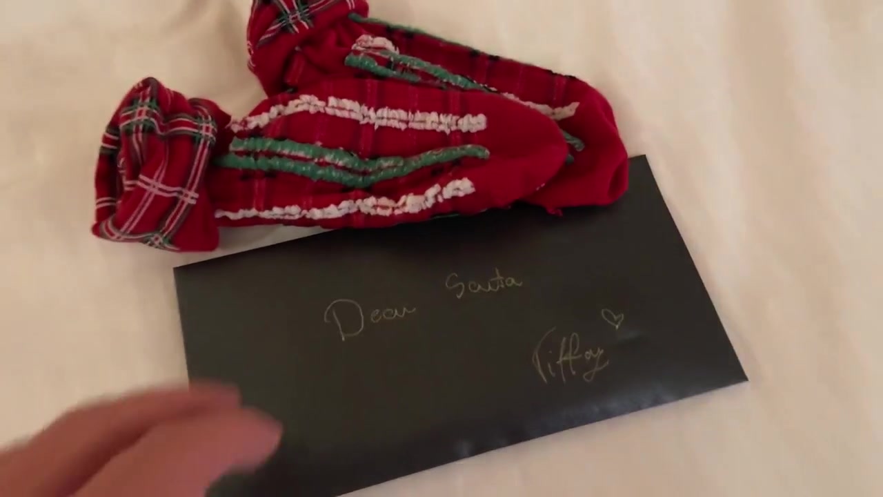 And Talks About Movies And She Takes Cumshot Of Leon On A Letter To Santa With Leon Lambert And Tiffany Tatum
