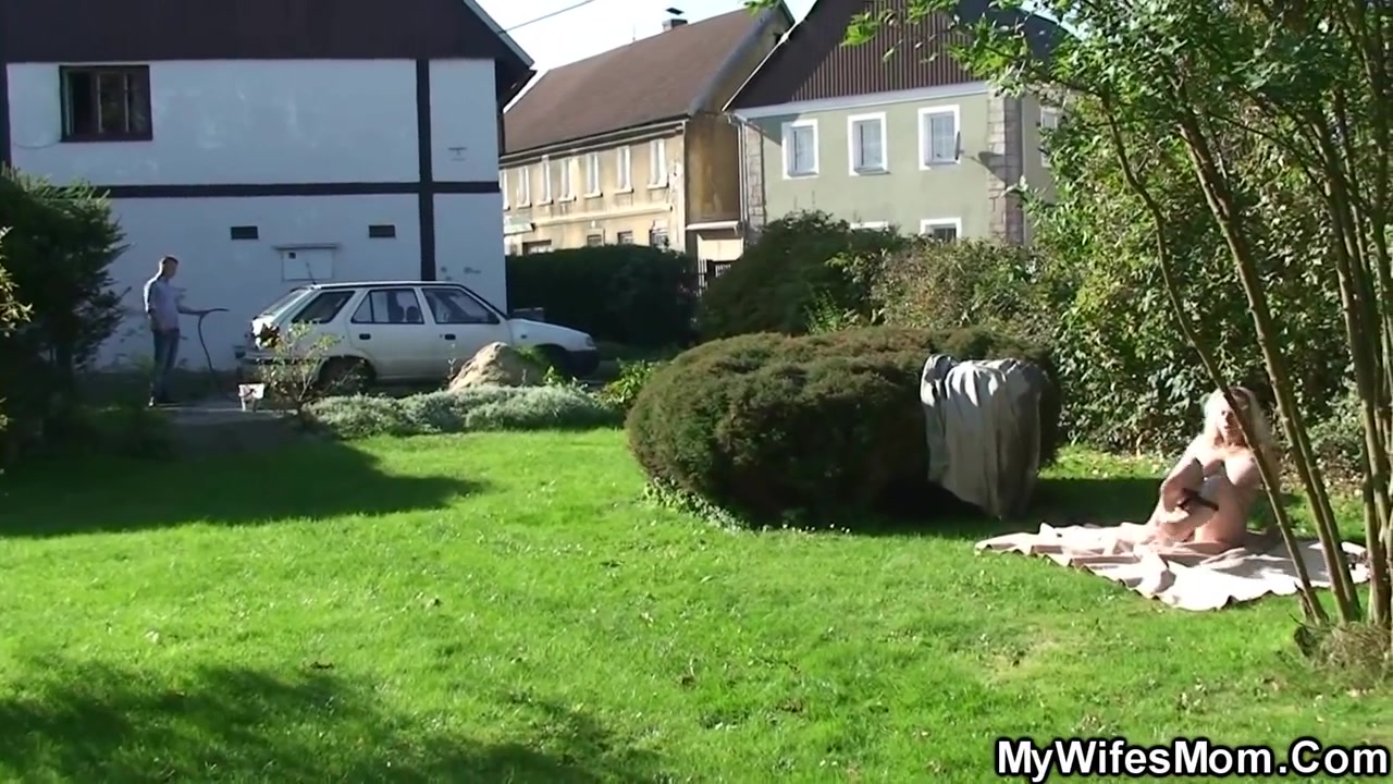 Busty Blonde Girlfriends Step mom Riding His Dick Outside
