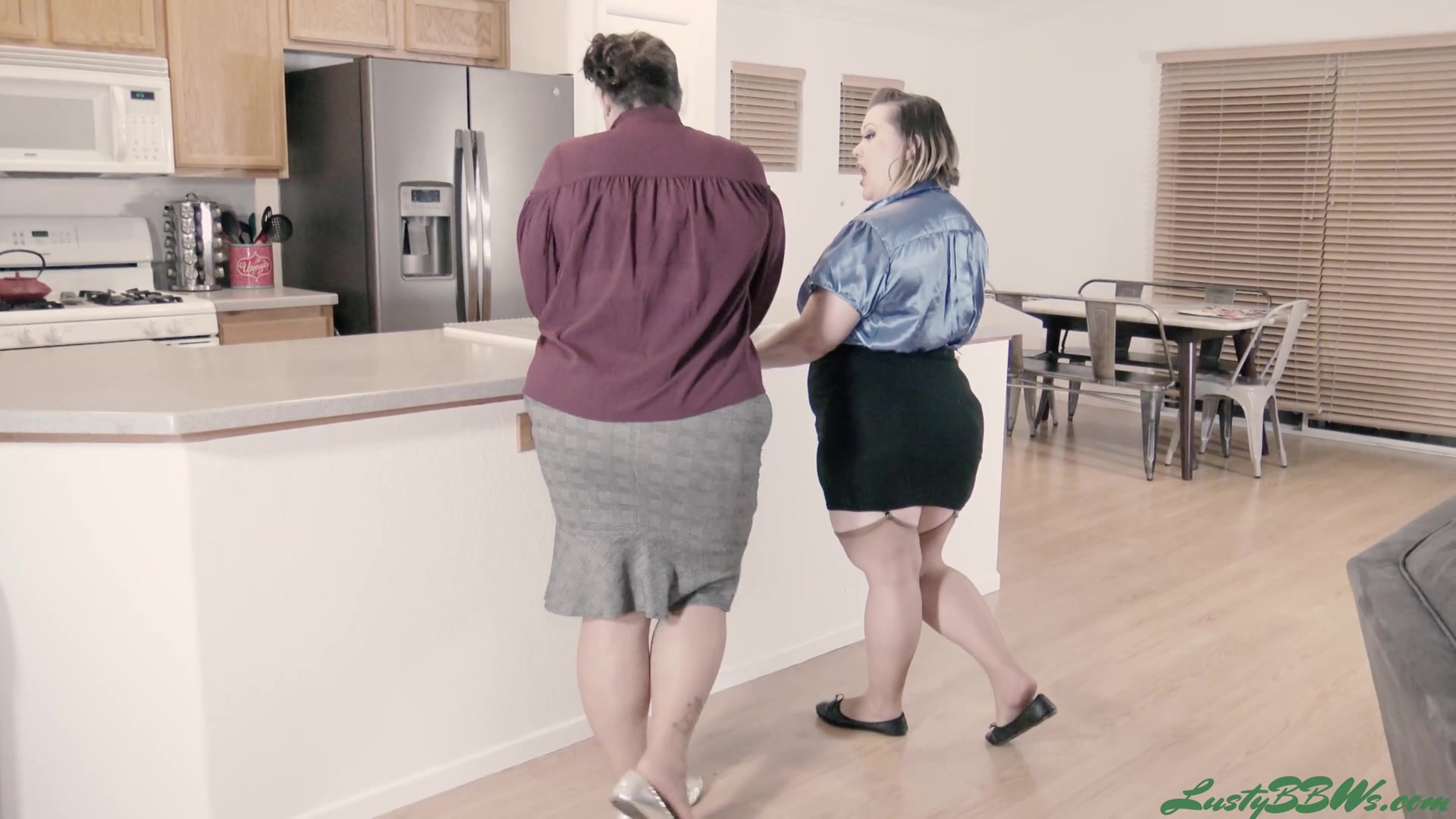 Hard Negotiations - Sex Movies Featuring Lusty Bbw