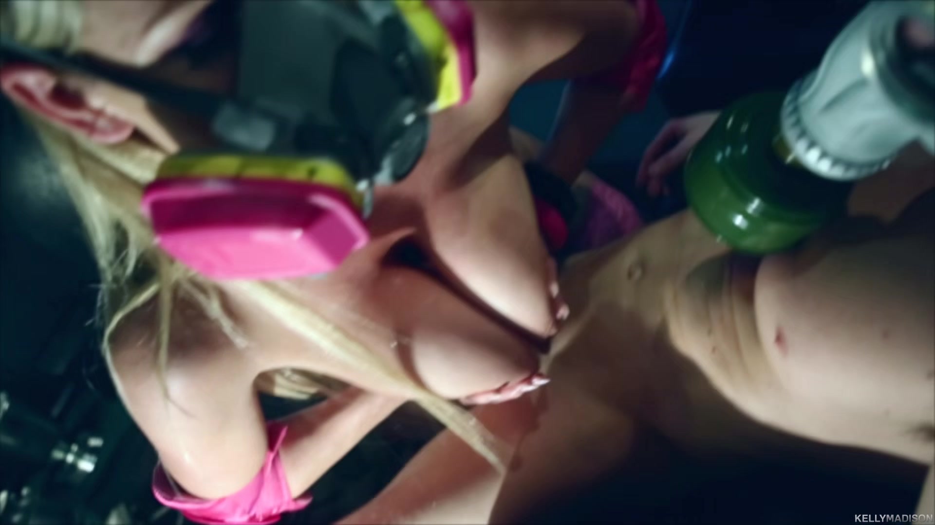 Biohazard Blowjob - Starring: Kelly Madison - PornFidelity