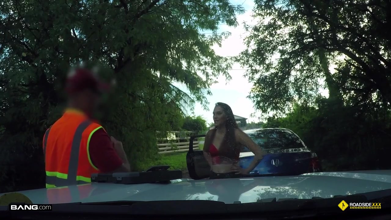 Cheats On Her Beau With A Mechanic To Get Her Car Fixed - Mia Nicole