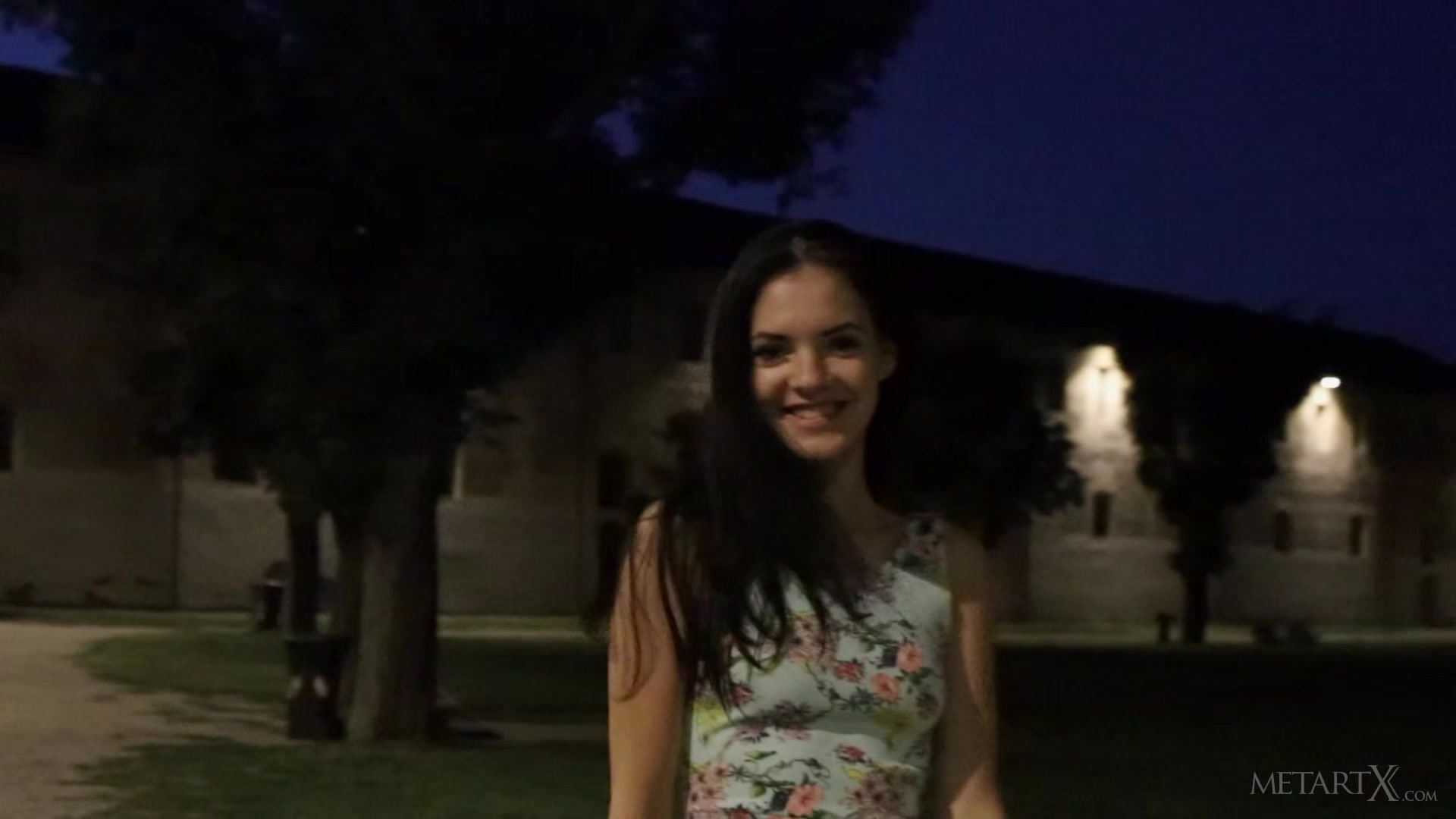 Night Walking - Anie Darling - MetartX