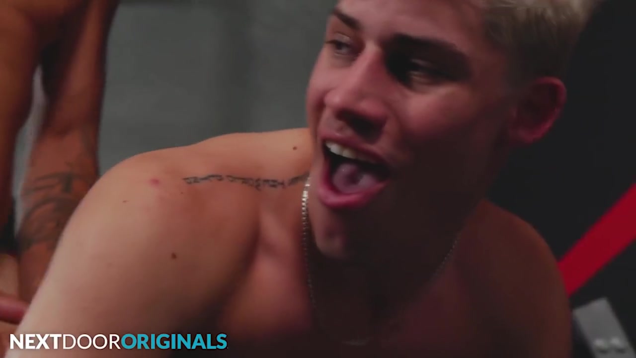 Aiden Masters And Carter Woods - Annoyed Jock Railed In Gym By Muscly Rival