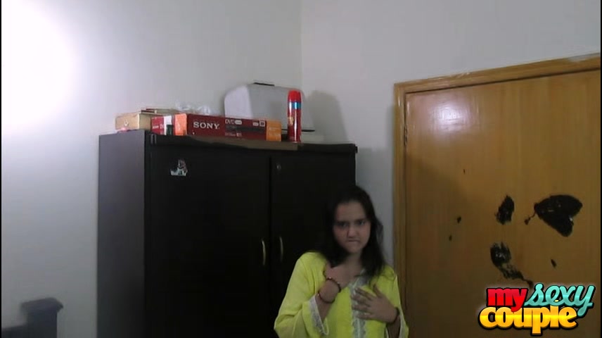 Indian Bhabhi Sonia Fucked By Sunny - MySexyCouple