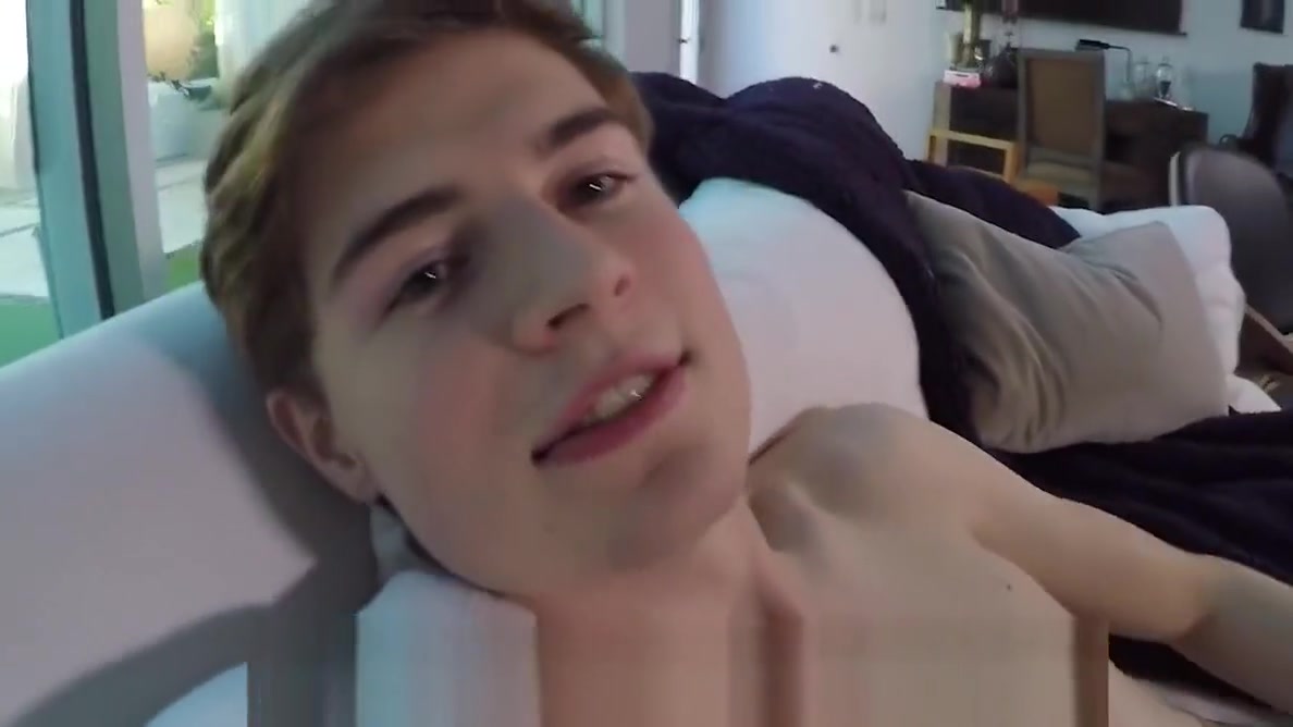 GayCastings Newcomer Travis Berkley fucked by casting agent