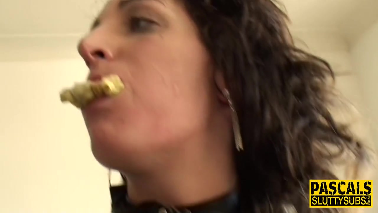 Bound sub slut squirts