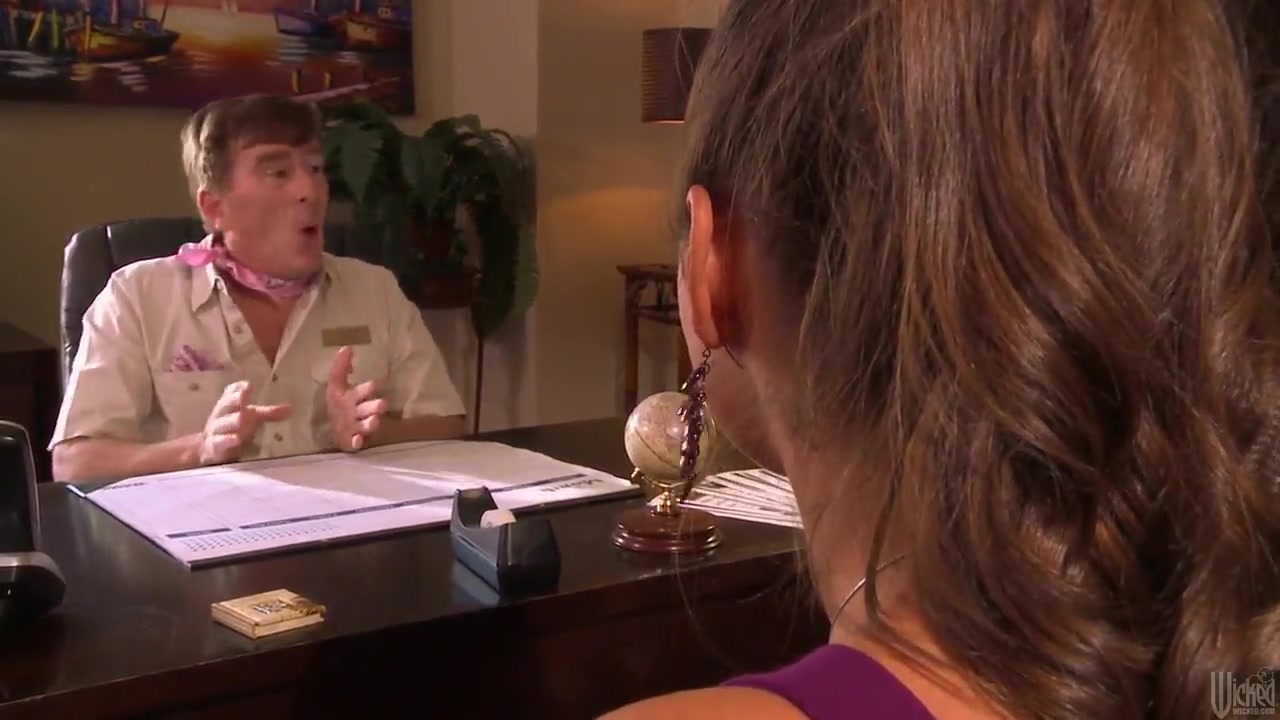 Horny lesbian sluts Allie Haze and Lisa Ann