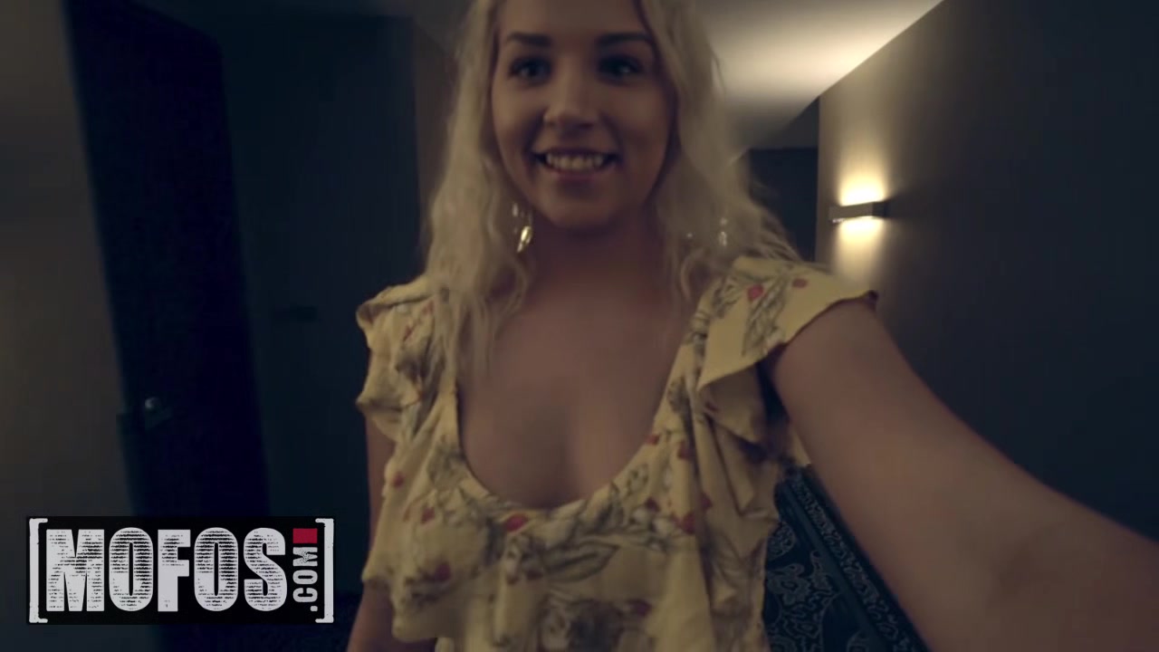 MOFOS - Pervs on Patrol - Sophia Lux - Escort Diaries