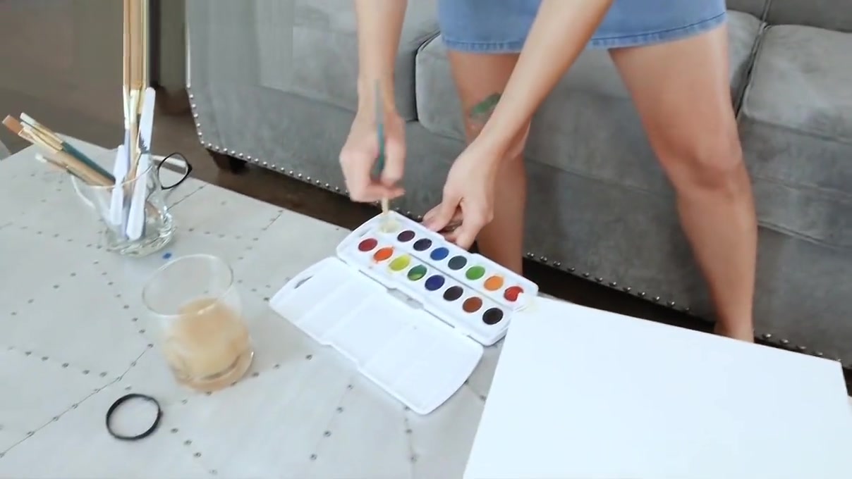 Cute teen 18+ Artist Gets Blacked