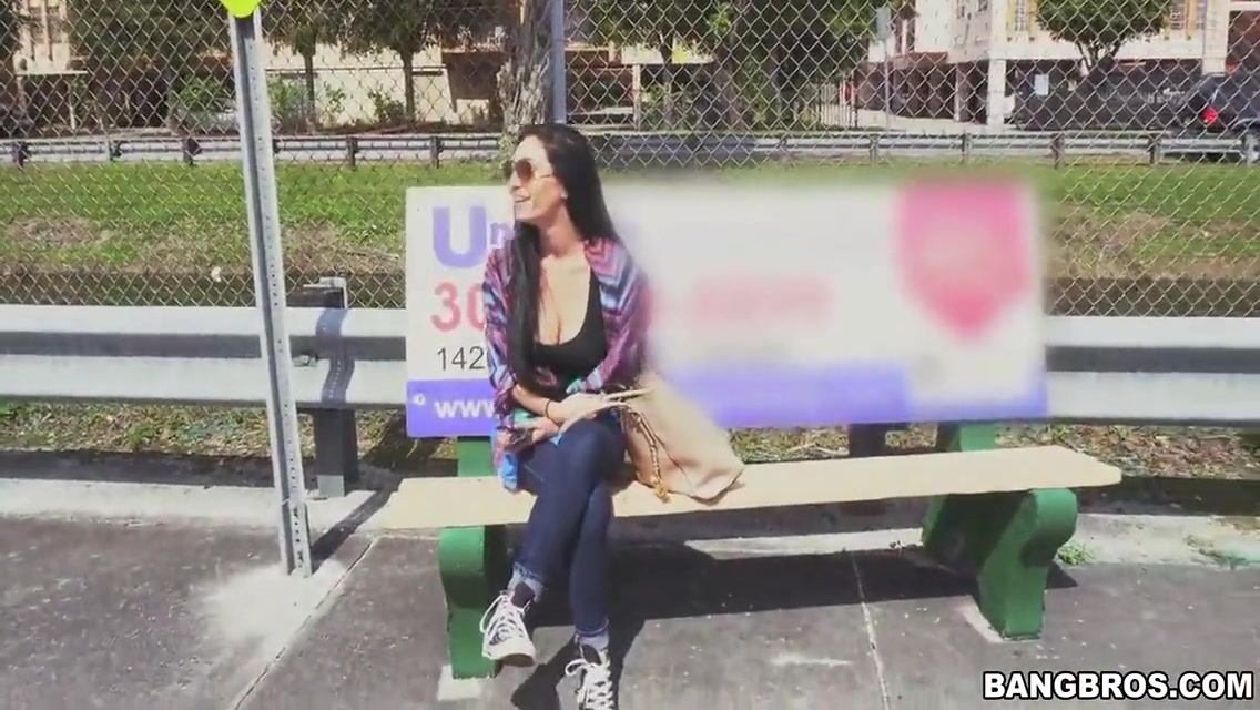 Gets Her Big Ass Pounded For A Phone On Bb ) 5 Min With Crystal Raye