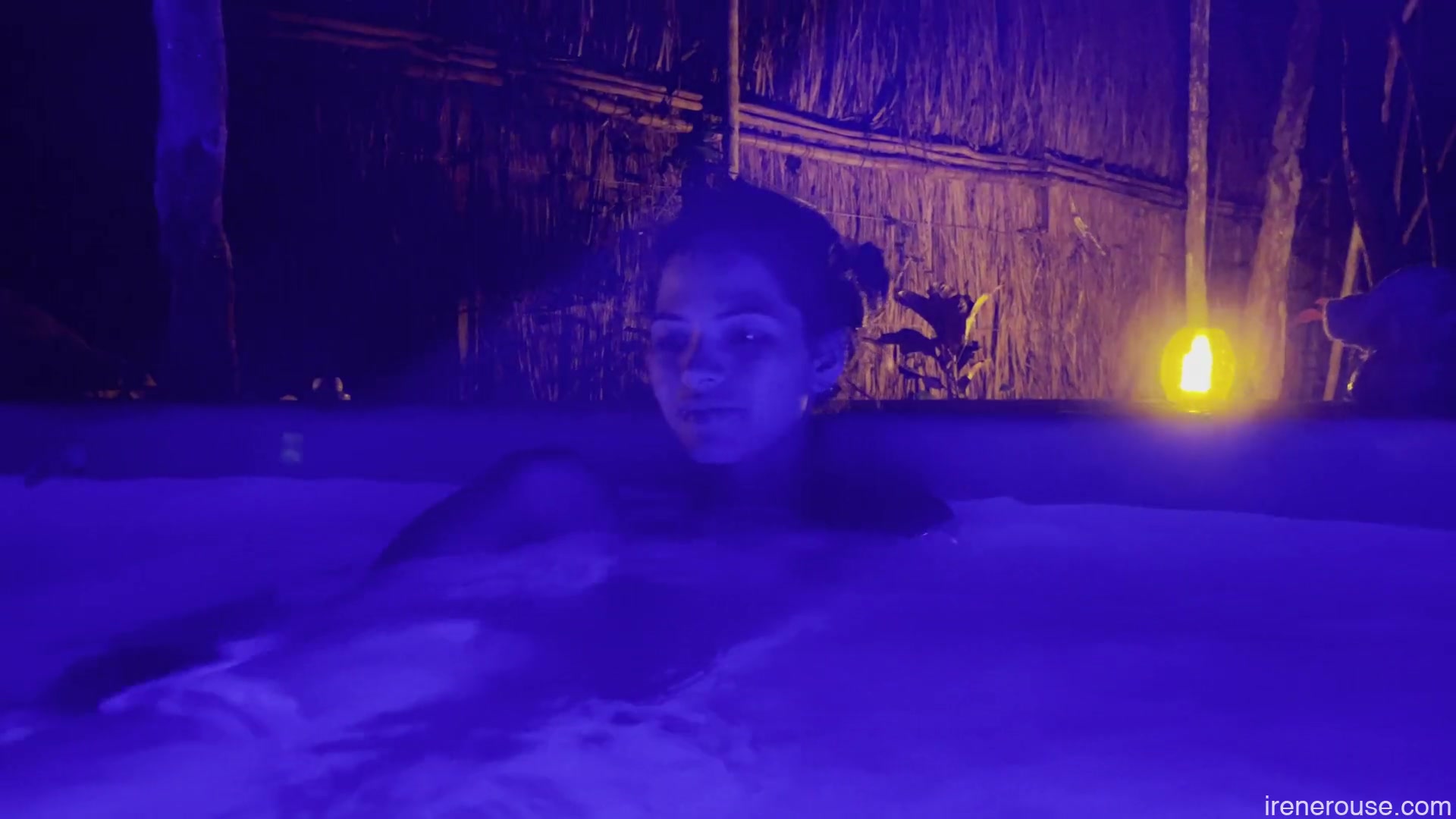 Night Bath - Sex Movies Featuring Irene Rouse
