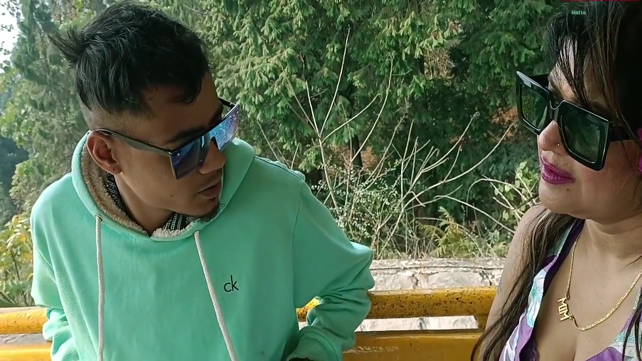 Indian Aunty Breakup Sex With Young Boyfriend! Jungle Sex