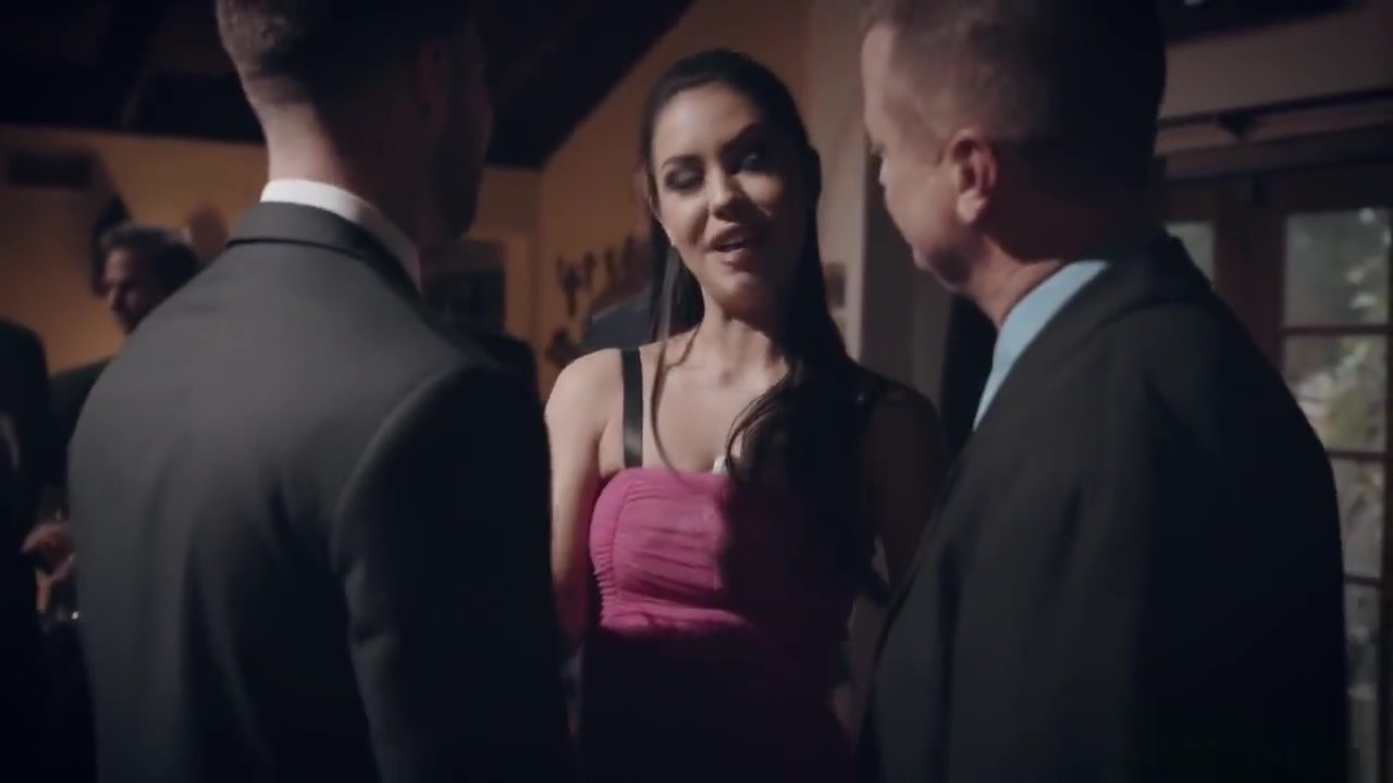 Hot vixen Alina Lopez fucked live on a stud party