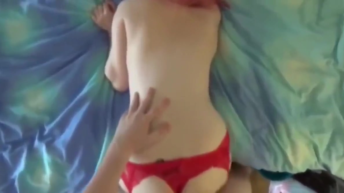 Busty Redhead Amateur teen 18+ Good Fucked and Cum in Mouth