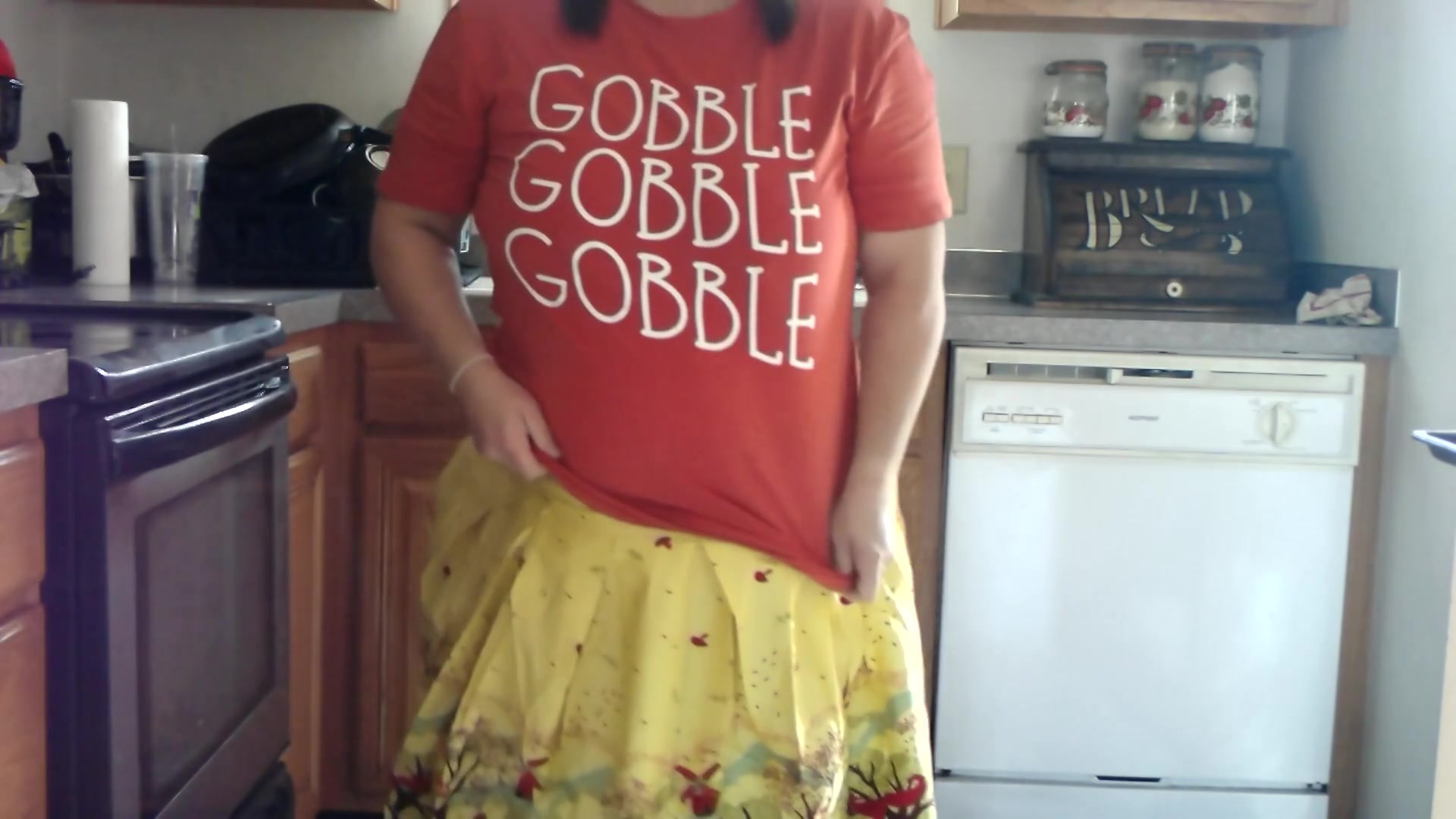 Sexy Bbw Thanksgiving Step mom Bakes Cookies - Sexynebbw