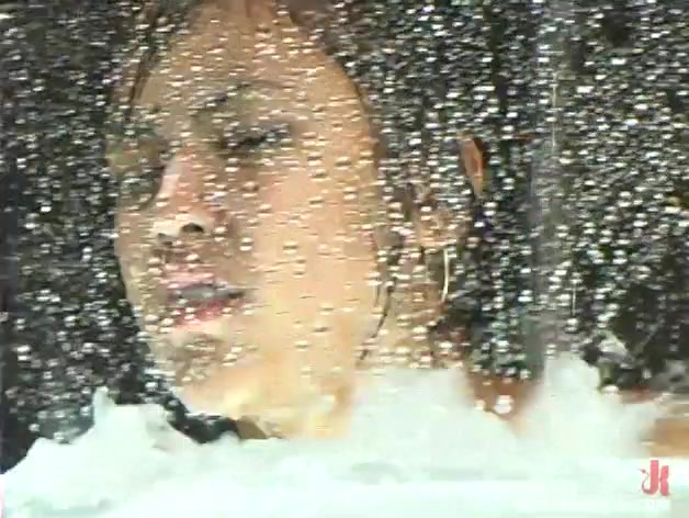 Maya in Waterbondage Video