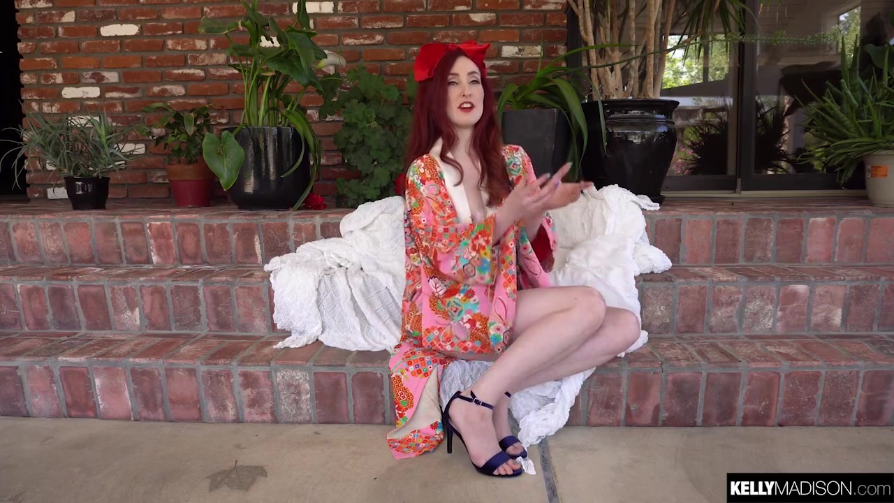 Panny Lay - Bts - Kelly Madison