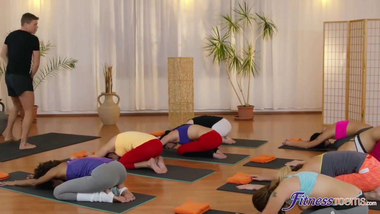 Amy Red - Fitness Instructor Has A Three-way With Two Hot Girls