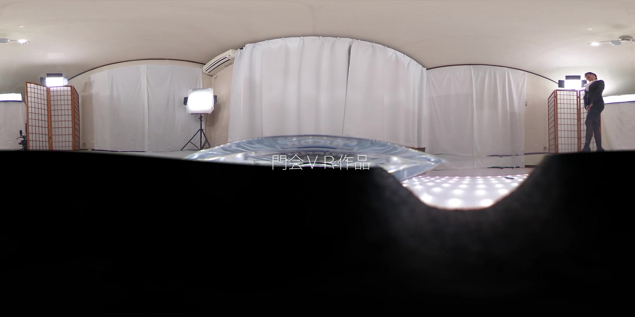 VR Leak in Clothes 3 - IchiMonKai