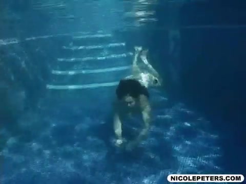 Underwater Tit Mania - BigBoobBundle