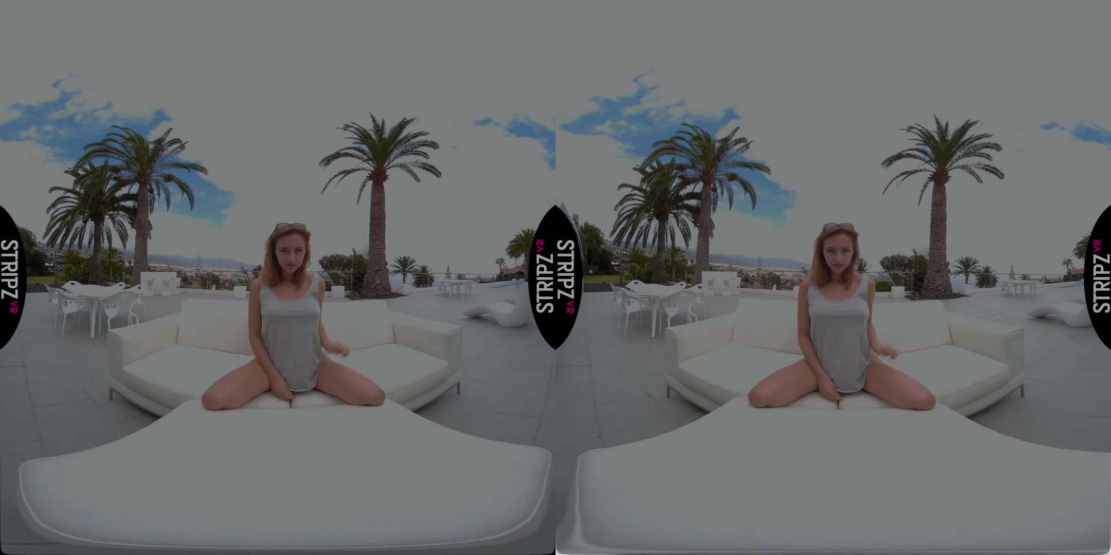 Naked In Paradise - StripzVR