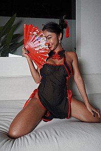 Scarlet Assian