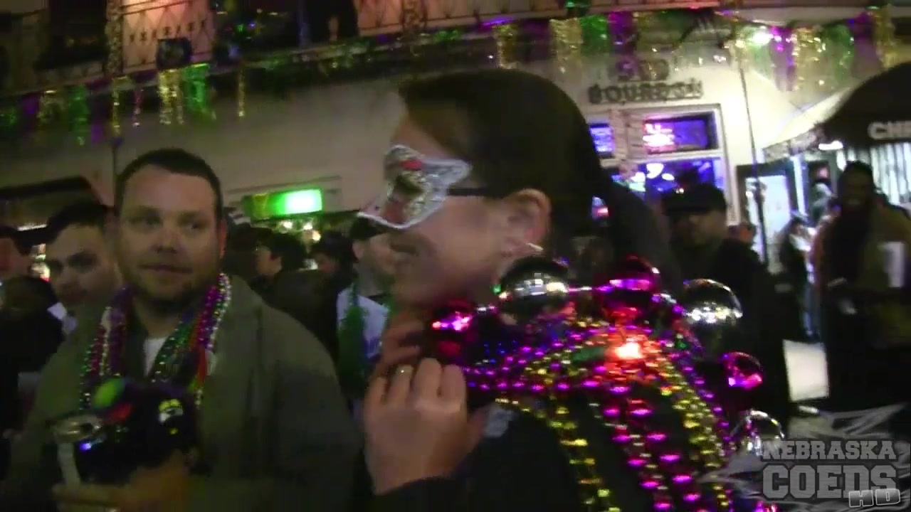 More Mardi Gras 2016 From New Orleans - NebraskaCoeds