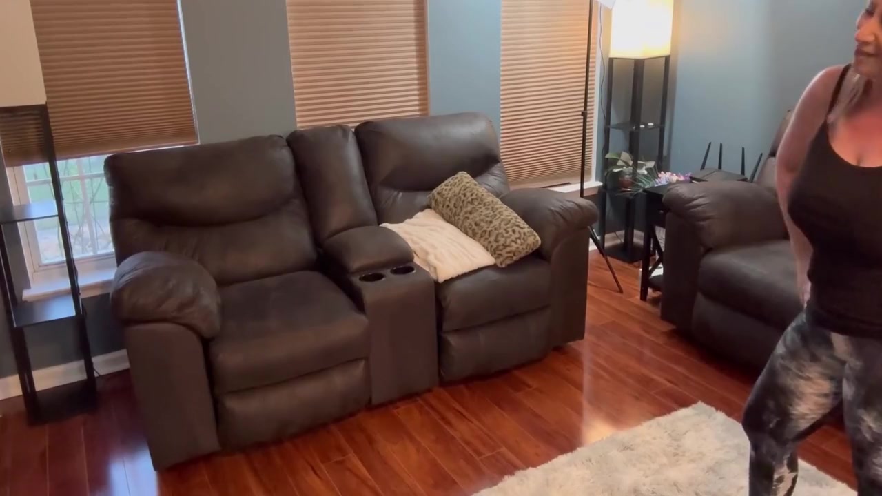 Big Natural Tits Stepmom And Stepson Motivate Each Other With Danni Jones