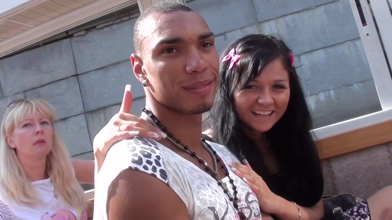 Impatient and dissolute dilettante pair quick oral-service in restroom