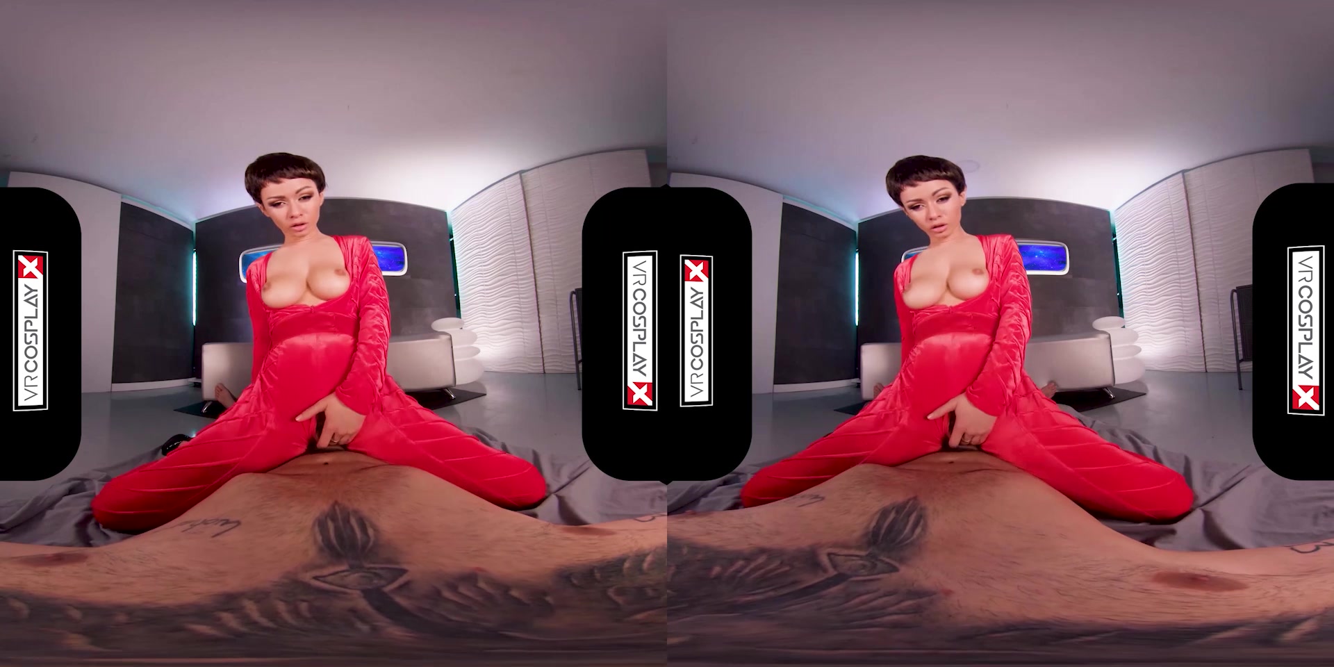 Stacy Bloom in Star Trek Enterprise A XXX Parody - VRCosplayX