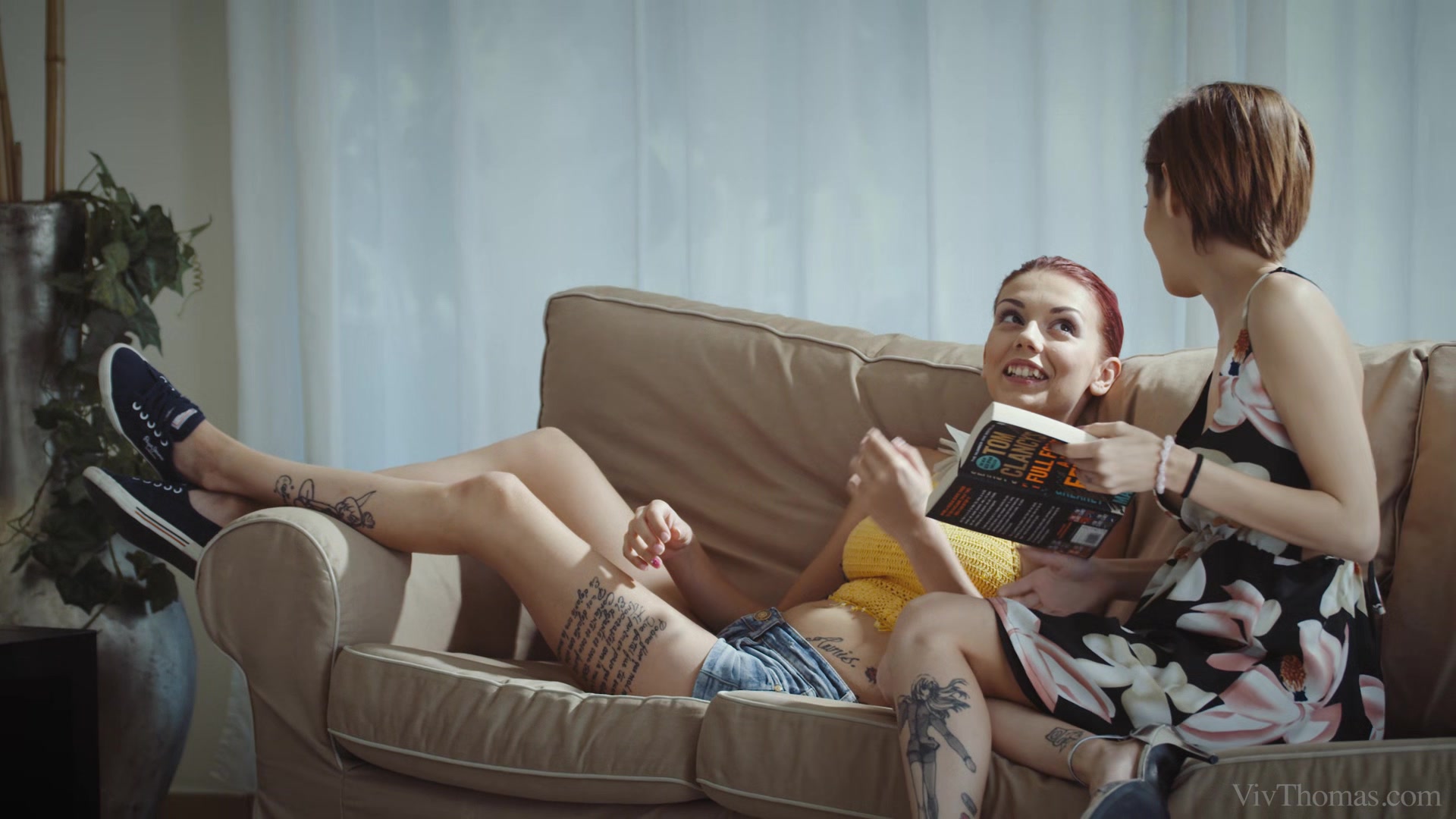 Lesbian Stories Vol 3 1 - Fantasize - Caomei Bala & Daniela Dadivoso - VivThomas