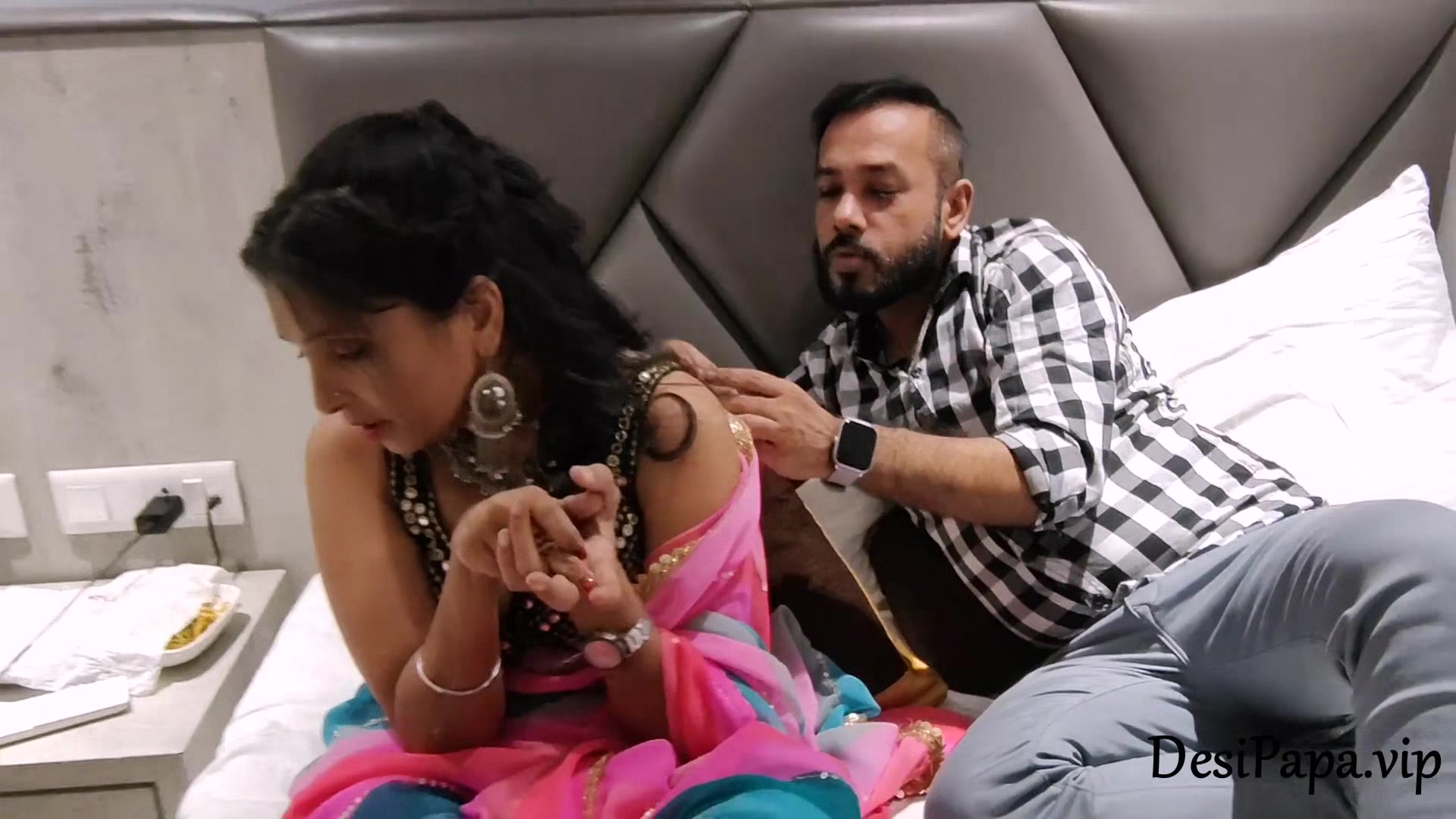 Mature Indian Aunty Giving Blowjob Sexually Satisfying Herself
