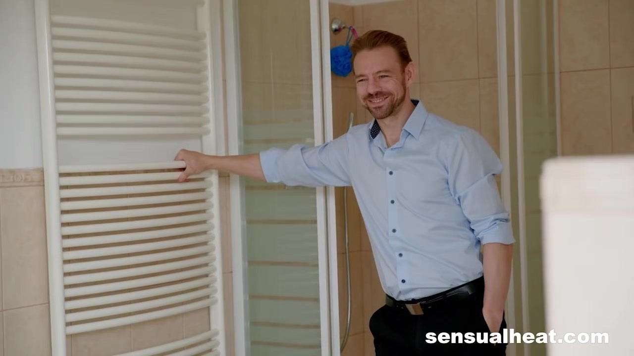 Cleaning Lady wants it all - Sensualheat