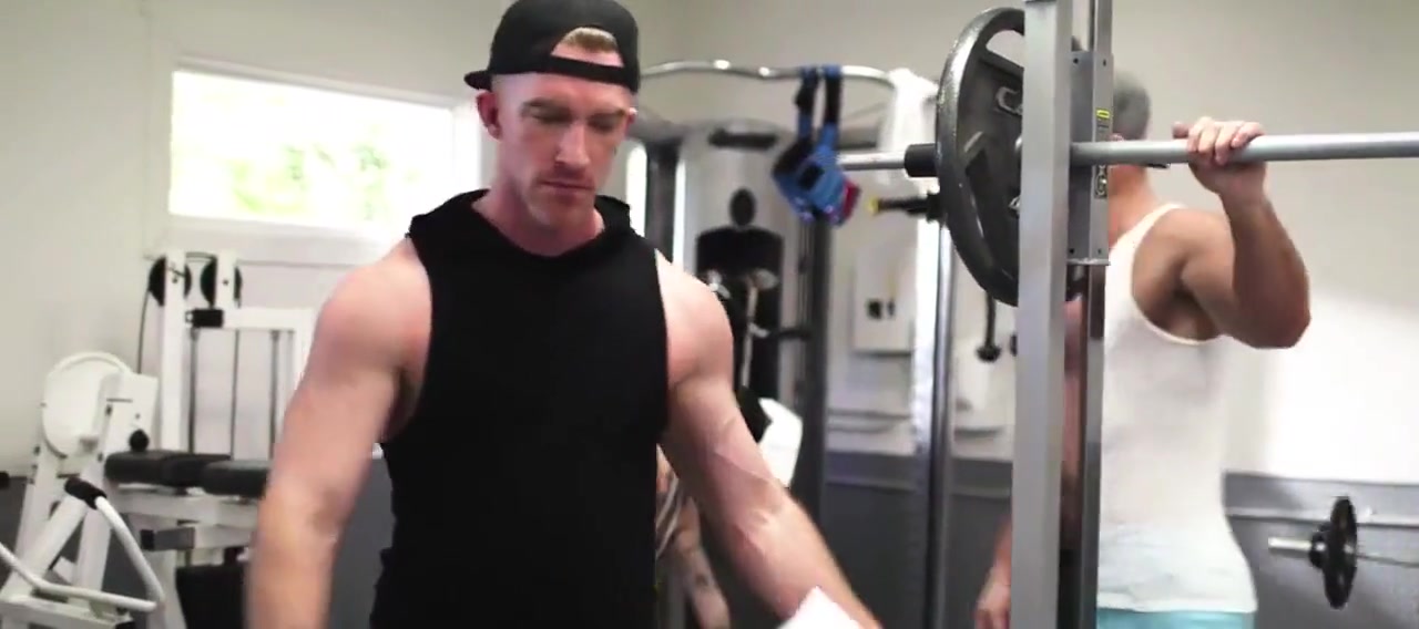 Gay Porn, Roman Todd And Nick Fitt In Muscular Studs Cant Hide Their Feelings In The Gym 6 Min