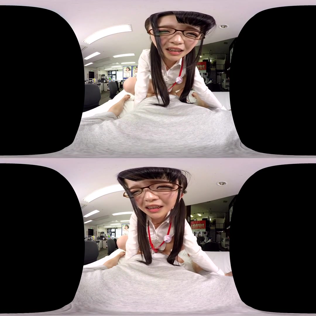 SOD Employee Momoka Kato Tries Her First VR Shoot! - Asian Office Sex