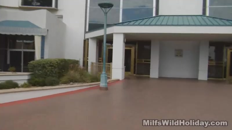 Thristy Blonde MILF Cala - MilfsWildHoliday