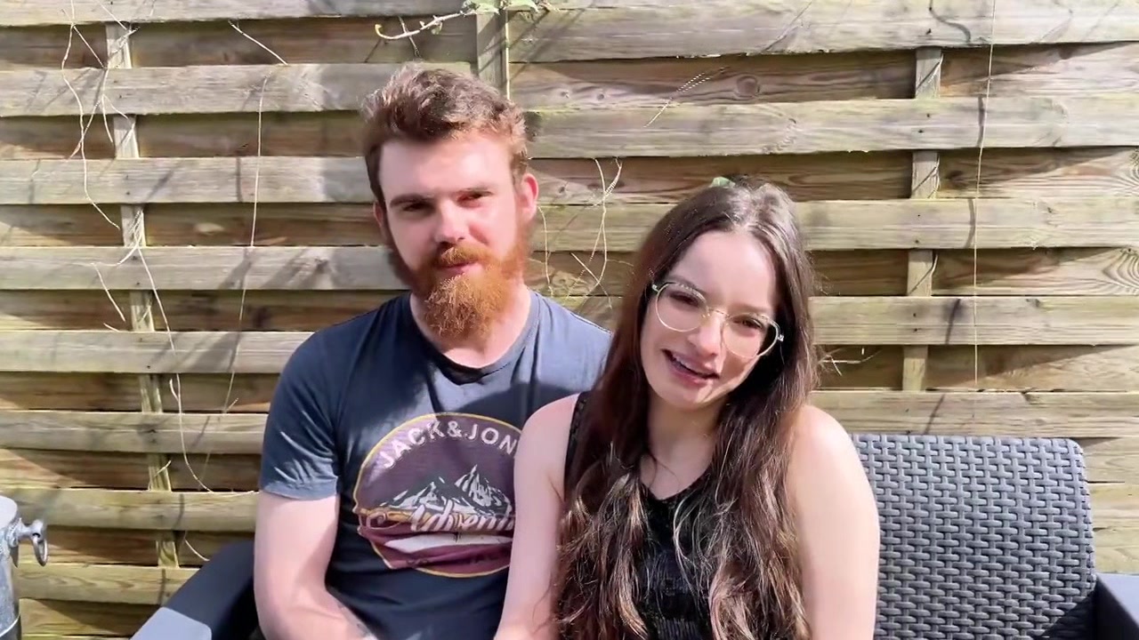 Transalpine heat with Samantha, 22 years old! - Jacquie et Michel TV