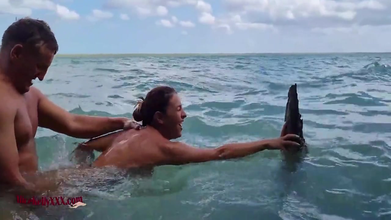 Amazing Sex In Blue Lagoon 7 Min