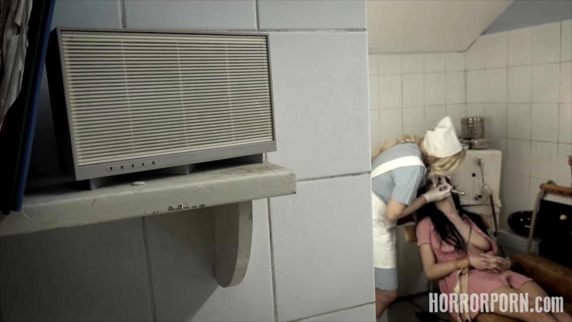 HORRORPORN The Dentist