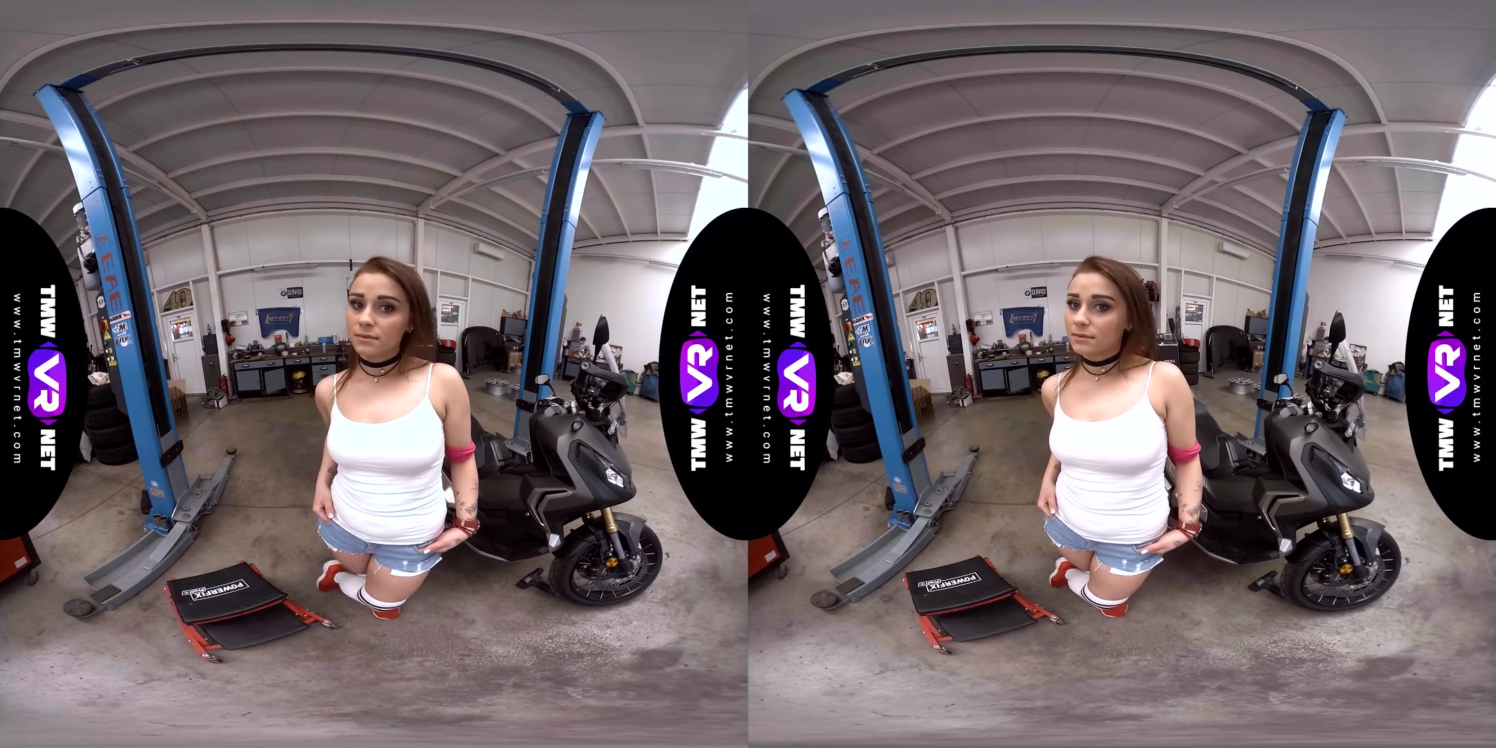 Hottie Orgasms in the Garage - Shaved Fingering teen 18+