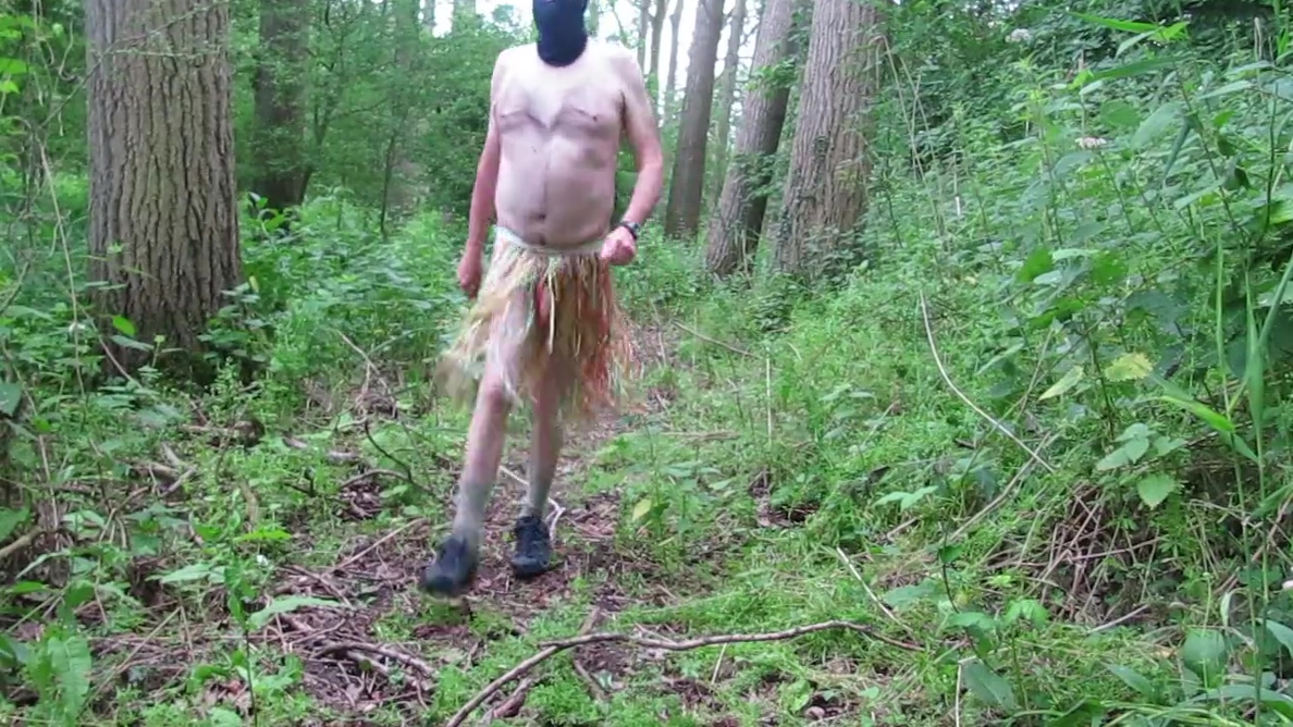 Outdoor Hawian Grass Skirt Walk With Boner