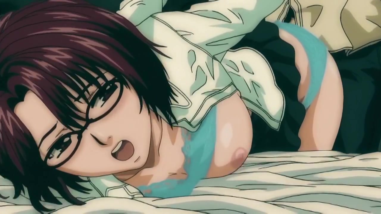 Girl With Glasses Loves Getting Cum Inside Her Mouth