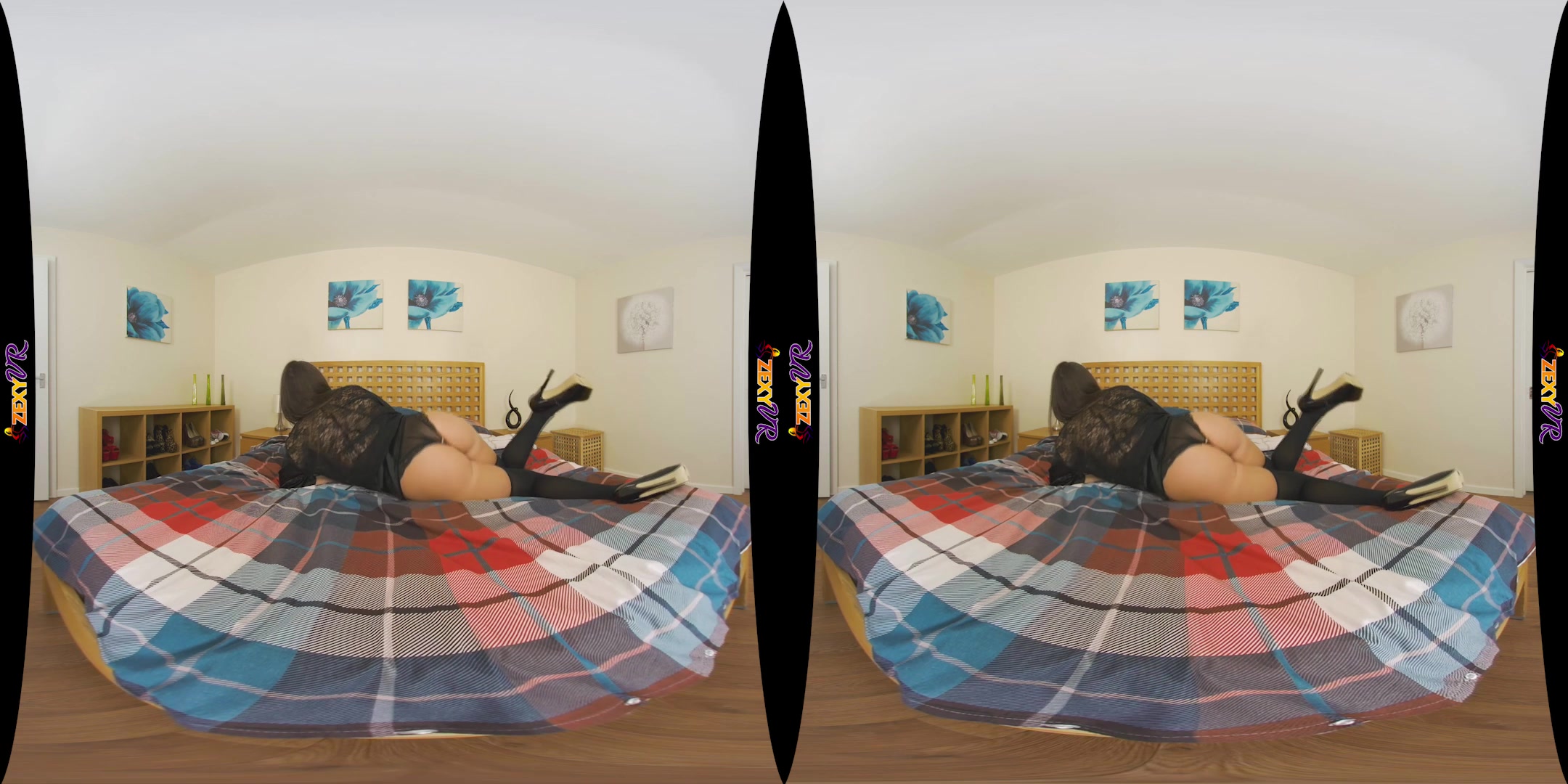 Upside featuring Amelia B - ZexyVR