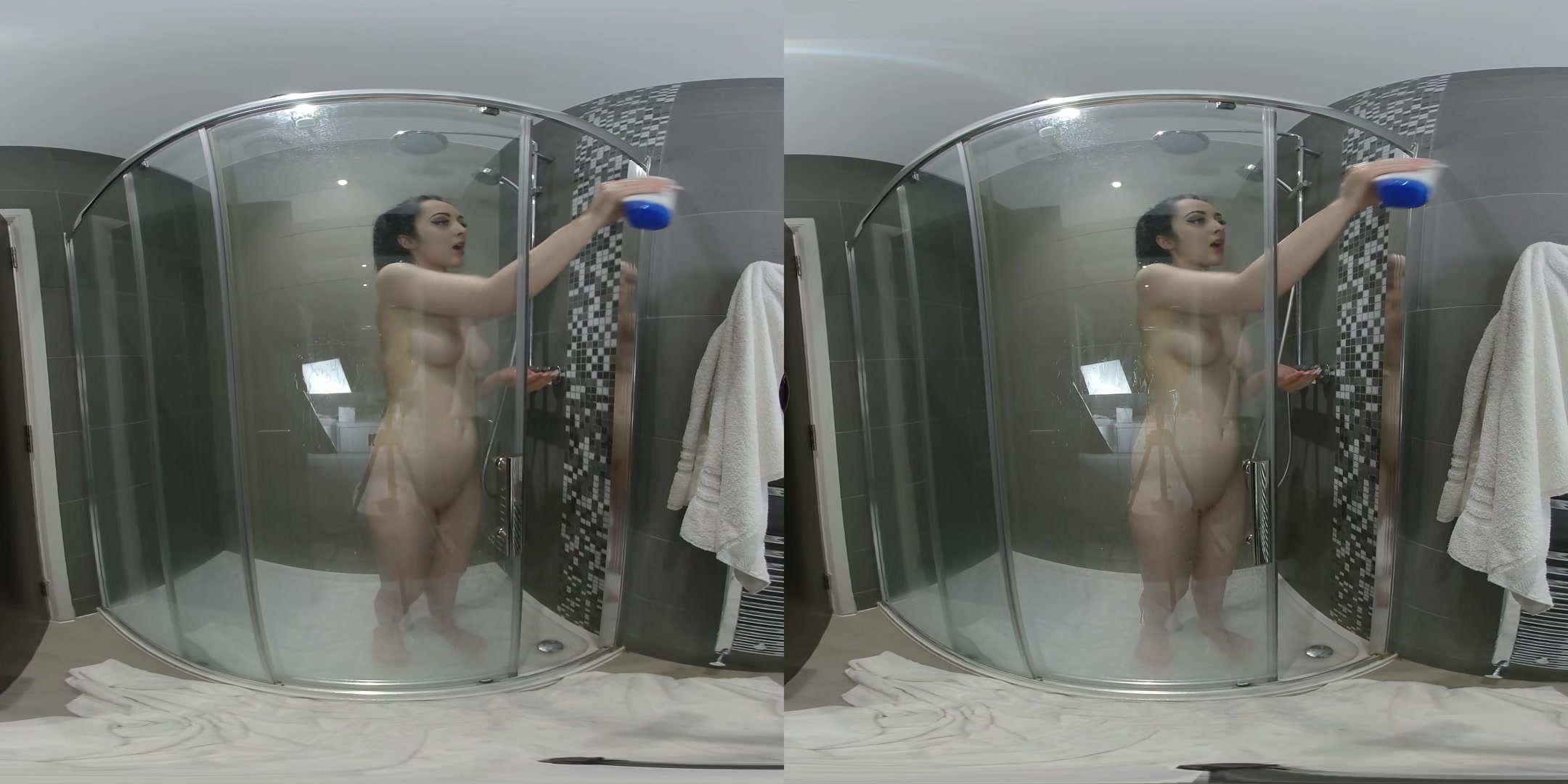 Shower Time - EllieLouiseVR