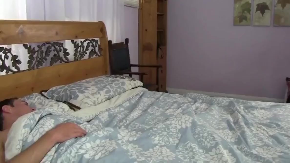 Hairy Pussy Cougar Gets Dominated In Her Bedroom